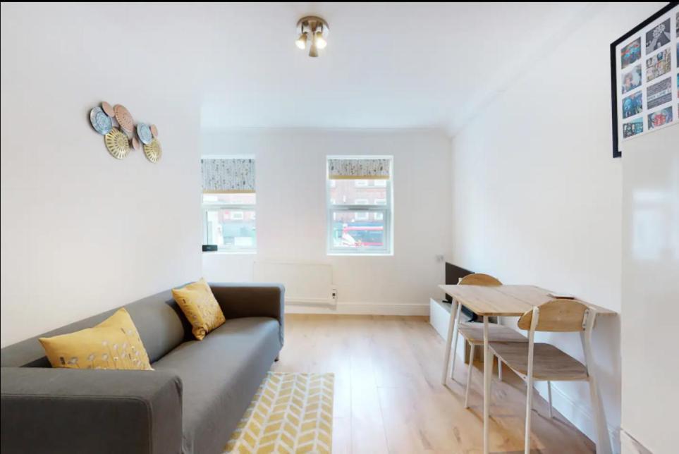 New Spacious 1 Bed Studio Flat In Aldgate Apartment London Exterior photo